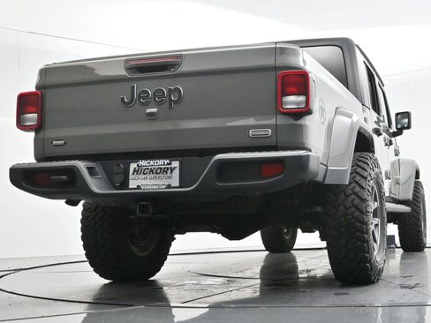 Used 2022 Jeep Gladiator Overland w/ Popular Equipment Package AWD/4WD image 46