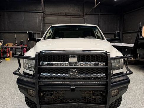 Used 2014 RAM 2500 SLT w/ Protection Group AWD/4WD image 2