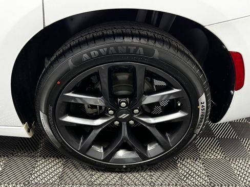 Used 2022 Dodge Charger SXT w/ Blacktop Package image 20