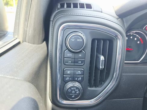 Used 2021 Chevrolet Silverado 1500 LT Trail Boss w/ LT Trail Boss Premium Package AWD/4WD image 41