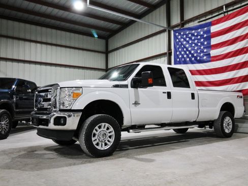 Used 2015 Ford F350 XLT w/ XLT Value Package image 1