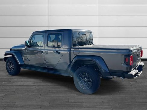 New 2026 Jeep Gladiator Sport AWD/4WD image 5
