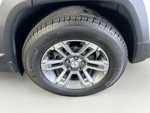 Used 2025 GMC Terrain Elevation AWD/4WD image 11