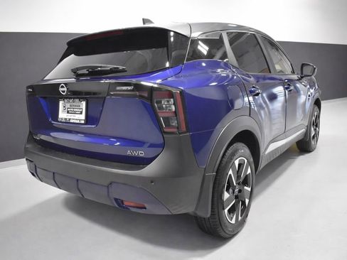 Certified 2025 Nissan Kicks SV image 8