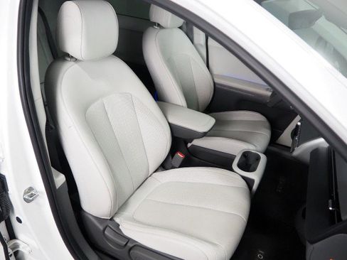Used 2023 Hyundai Ioniq 5 AWD SEL image 2