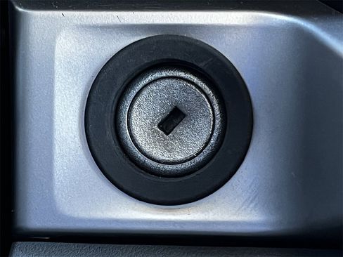 Used 2024 Ford F250 XLT image 19