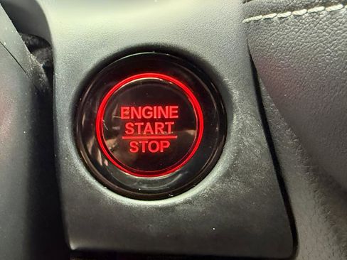 Certified 2023 Honda HR-V EX-L image 17