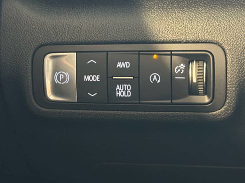 Used 2026 GMC Terrain Denali image 42