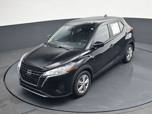 Used 2023 Nissan Kicks S FWD image 38