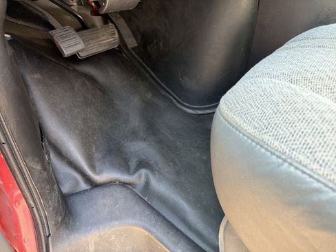 Used 2015 Chevrolet Express 3500 LS image 17