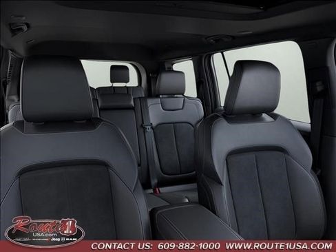 New 2026 Jeep Grand Cherokee L 4WD image 27