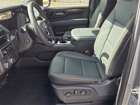 New 2026 GMC Yukon AT4 image 9