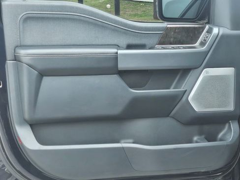 Used 2022 Ford F150 Lariat w/ Equipment Group 502A High AWD/4WD image 38
