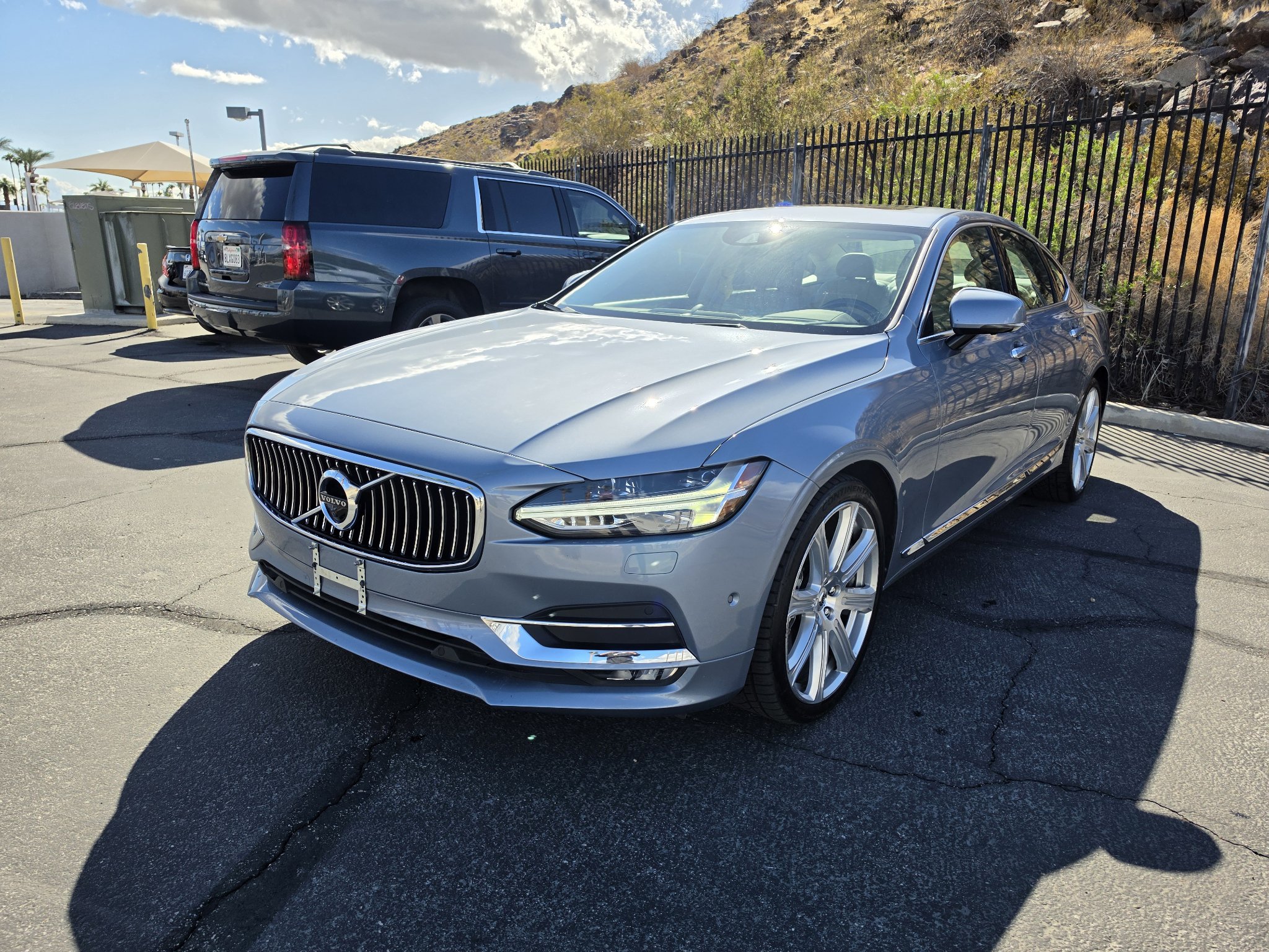 Used 2017 Volvo S90 T6 Inscription w/ Vision Package AWD/4WD image 1