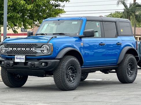 New 2026 Ford Bronco Badlands AWD/4WD image 8