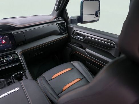 Used 2024 GMC Sierra 2500 AT4 w/ AT4 Premium Plus Package image 30