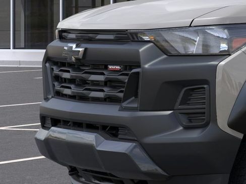 New 2026 Chevrolet Colorado Trail Boss AWD/4WD image 13