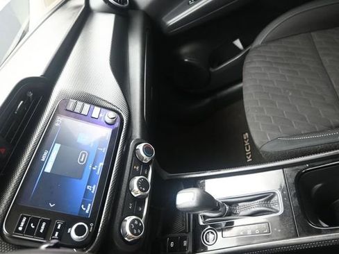 Used 2023 Nissan Kicks SV FWD image 20