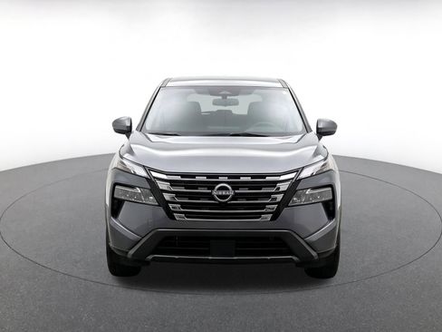Used 2025 Nissan Rogue SV FWD image 2