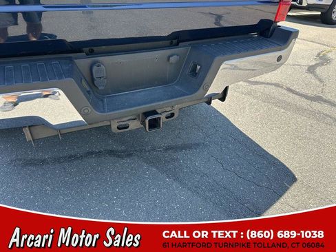 Used 2022 Ford F250 XLT w/ XLT Premium Package AWD/4WD image 12