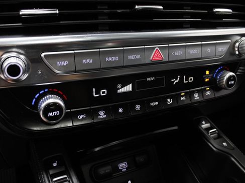 Used 2022 Kia Telluride EX w/ EX Premium Package FWD image 31