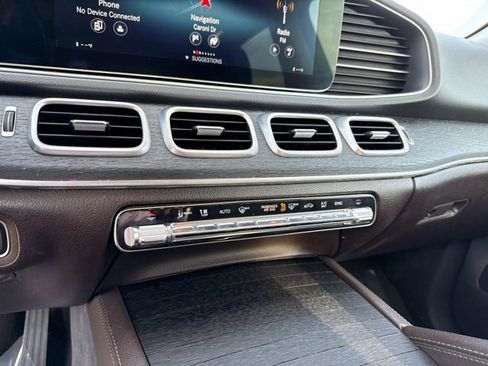 Used 2020 Mercedes-Benz GLE 450 4MATIC image 29