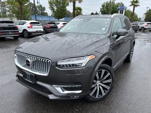 Certified 2024 Volvo XC90 B5 Core image 1