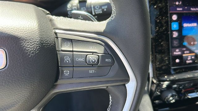 New 2026 Jeep Grand Cherokee L 4WD image 14