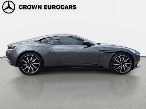 Used 2017 Aston Martin DB11 V12 image 6