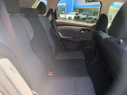 Used 2023 Nissan Rogue SV FWD image 30