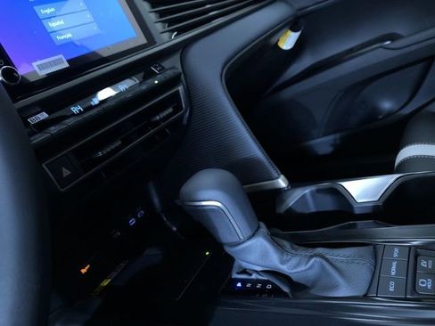 New 2026 Toyota Camry SE image 29