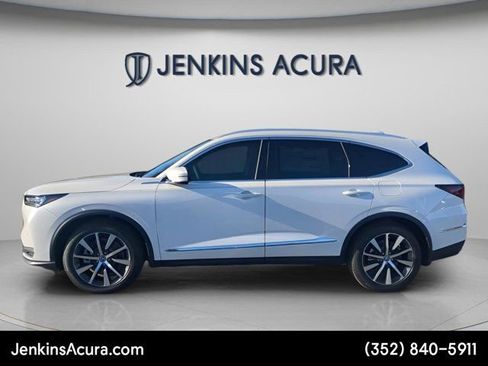 Used 2025 Acura MDX FWD w/ Technology Package image 5