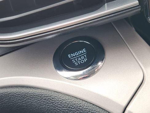 Used 2023 Ford Explorer XLT w/ Equipment Group 202A image 24