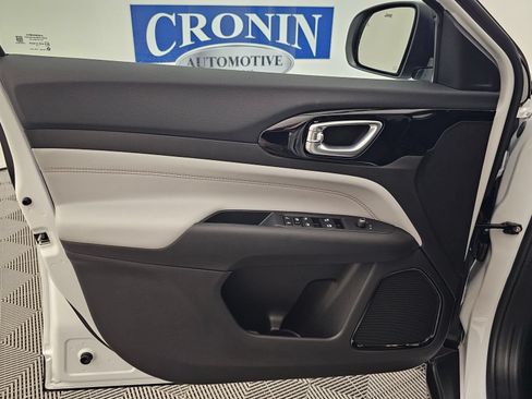 New 2026 Jeep Compass Limited AWD/4WD image 2