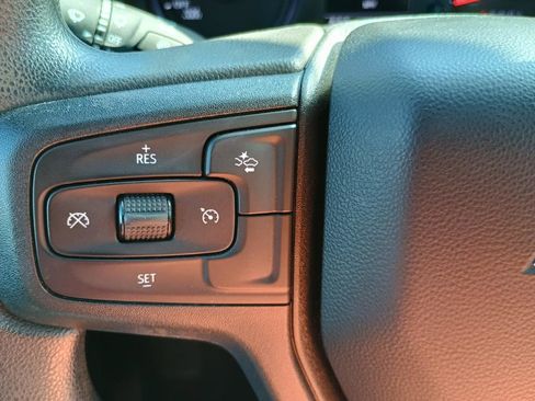 Used 2024 Chevrolet Silverado 1500 Custom image 15