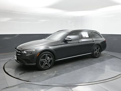 Certified 2021 Mercedes-Benz E 450 4MATIC All-Terrain Wagon image 33
