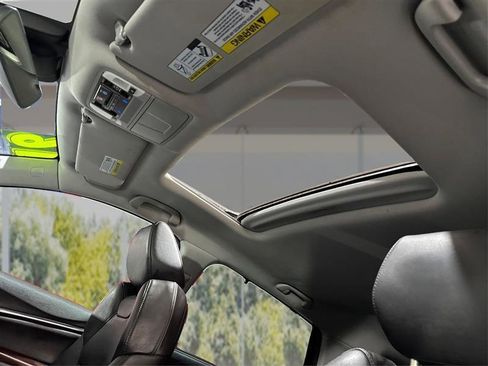 Used 2016 Acura MDX SH-AWD image 19