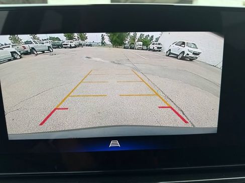 Used 2025 Chevrolet TrailBlazer RS w/ Convenience Package AWD/4WD image 27
