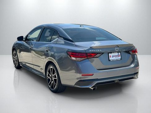 Used 2024 Nissan Sentra SR FWD image 7