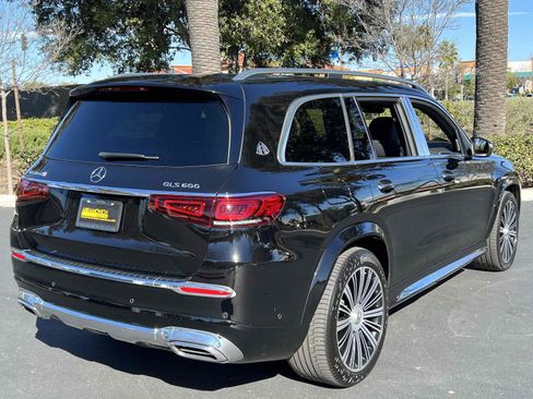 Used 2023 Mercedes-Benz Maybach GLS 600 4MATIC image 15