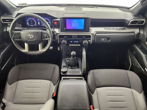 Used 2025 Toyota Tacoma TRD Sport AWD/4WD image 13