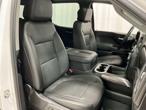 Used 2019 Chevrolet Silverado 1500 LTZ w/ LTZ Premium Package AWD/4WD image 7
