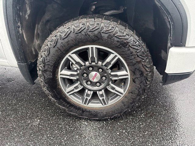 Used 2025 GMC Sierra 1500 AT4 AWD/4WD image 4