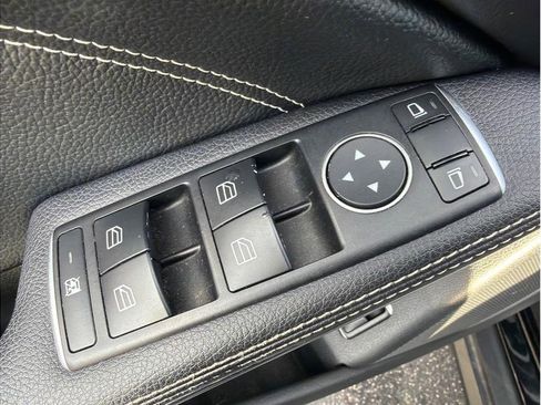 Used 2018 Mercedes-Benz GLA 250 image 11