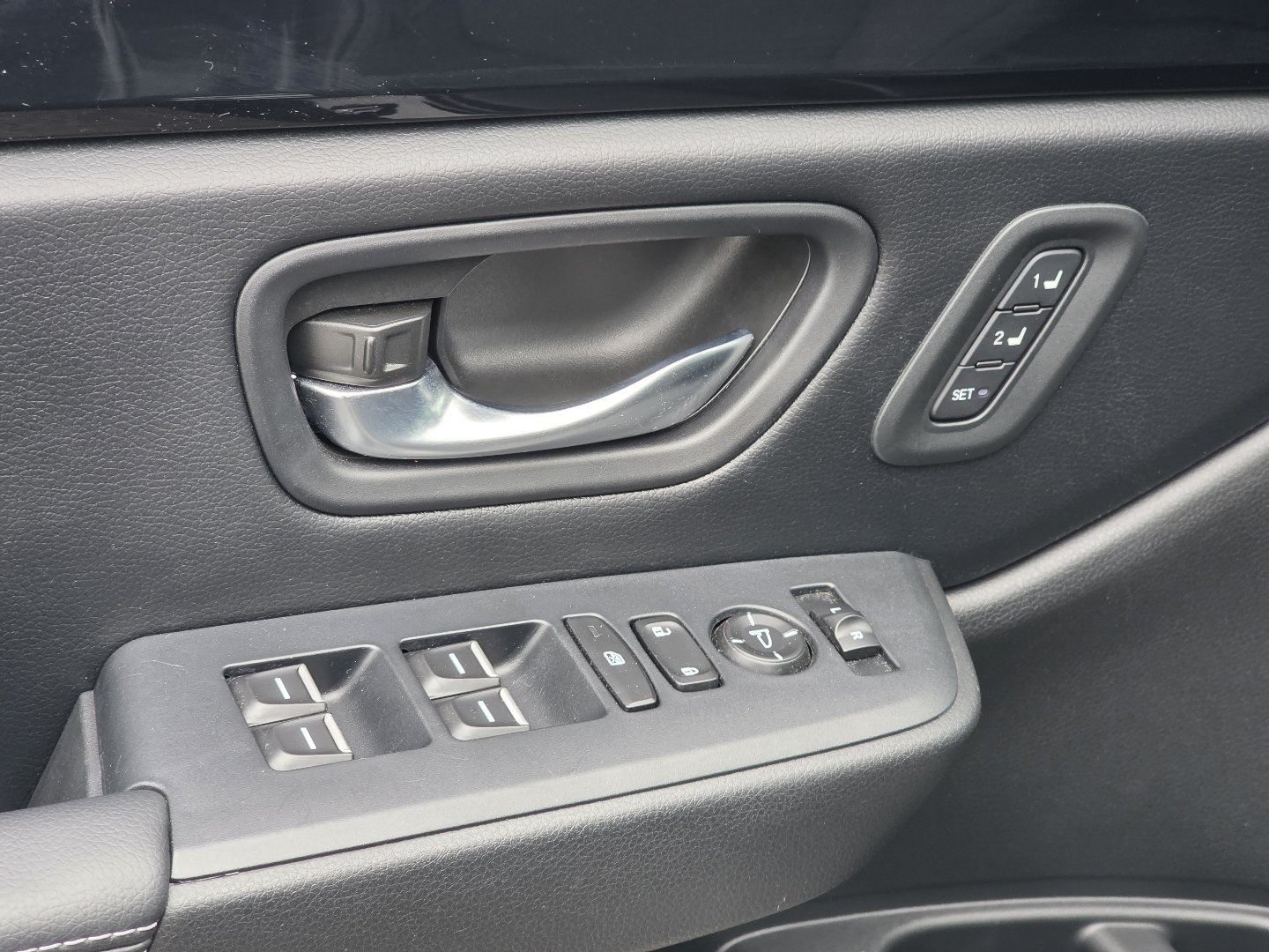 Certified 2023 Honda Pilot Touring image 28