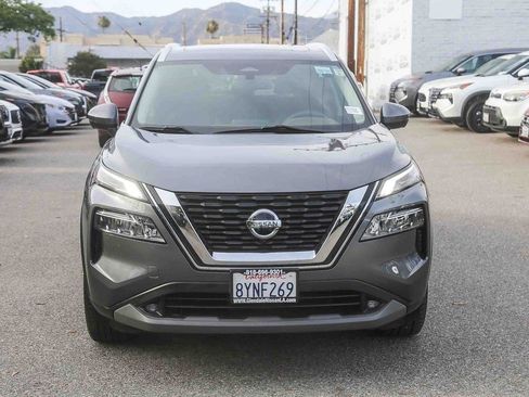 Used 2021 Nissan Rogue SL FWD image 2