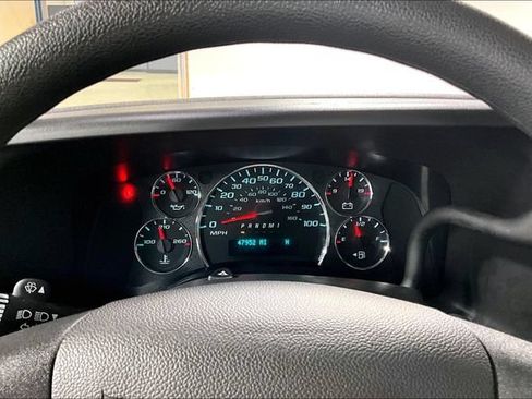 Used 2025 GMC Savana 3500 LT w/ LT Preferred Equipment Group RWD image 11