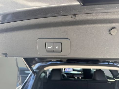 Certified 2025 Nissan Murano SL AWD/4WD image 35