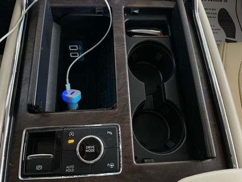 Used 2018 Lincoln Navigator Select w/ Technology Package image 56