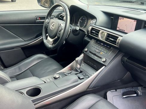 Used 2015 Lexus IS 250 AWD w/ Navigation System Package image 10